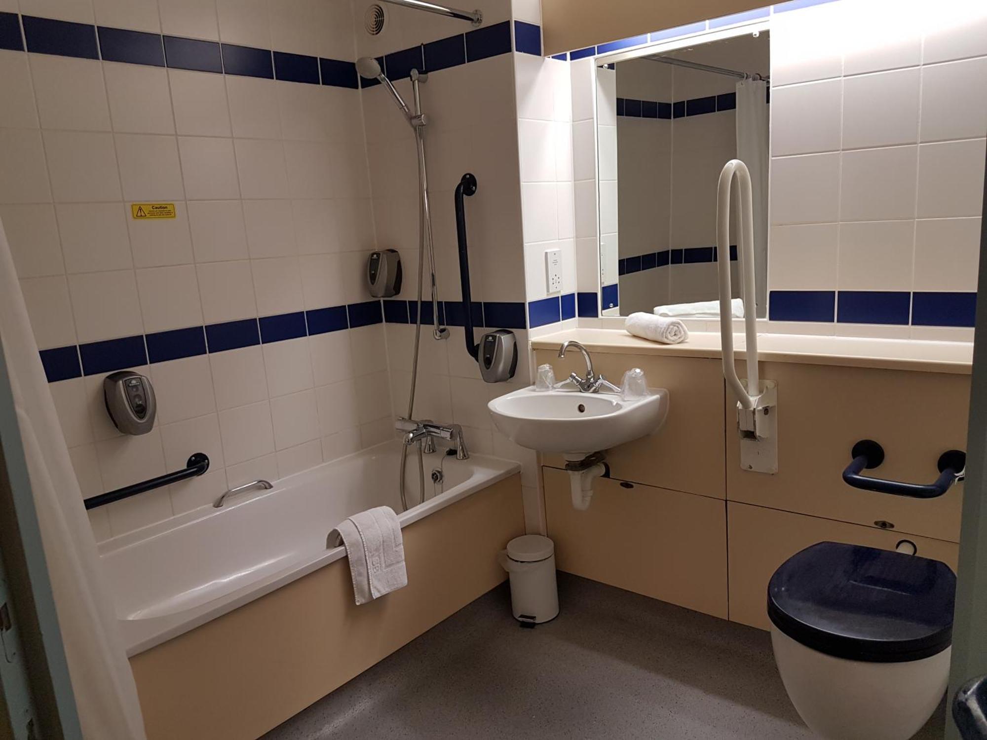Days Inn Sutton Scotney North Phòng bức ảnh